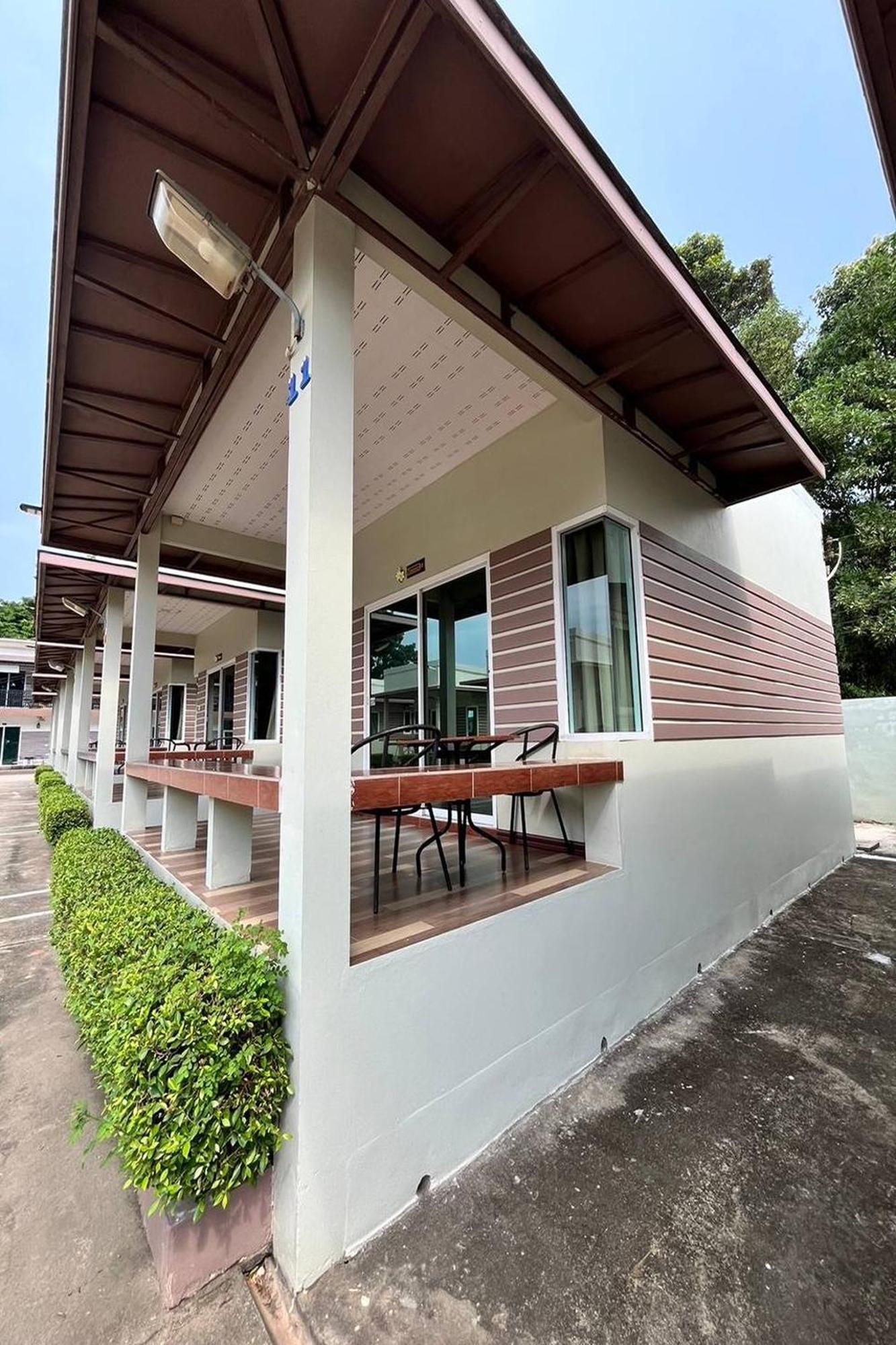 Pleai Ta Lea Resort Chao Lao Beach Exterior foto