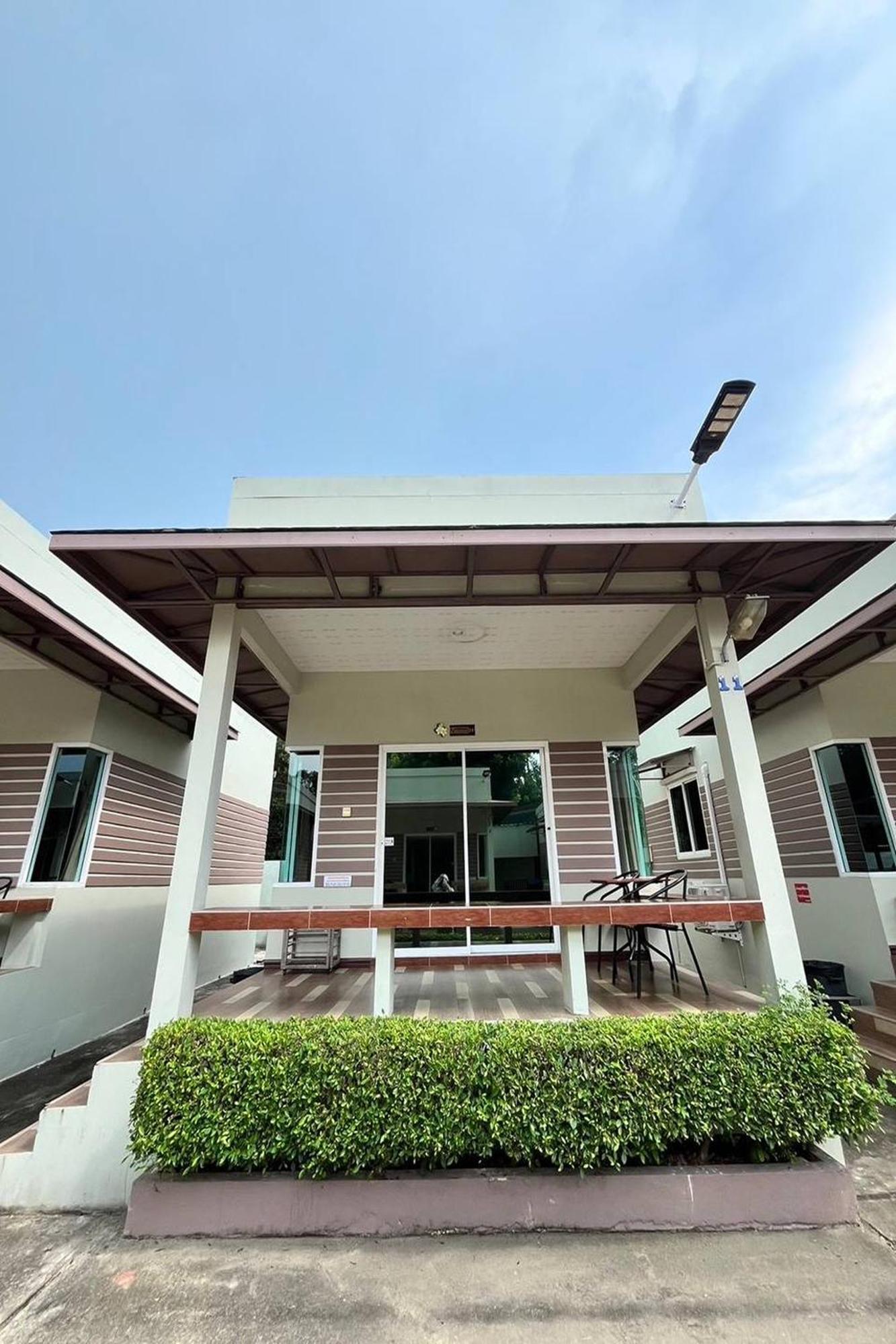 Pleai Ta Lea Resort Chao Lao Beach Exterior foto