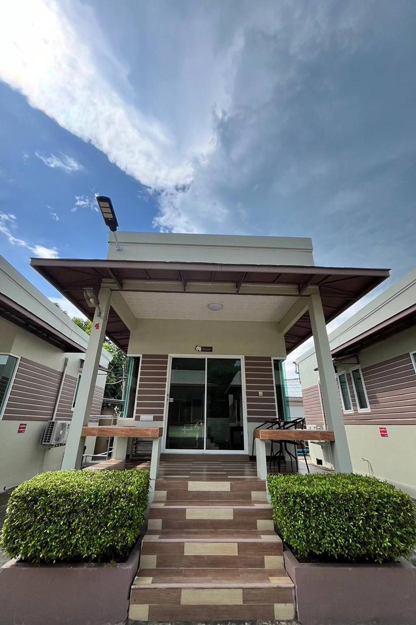 Pleai Ta Lea Resort Chao Lao Beach Exterior foto