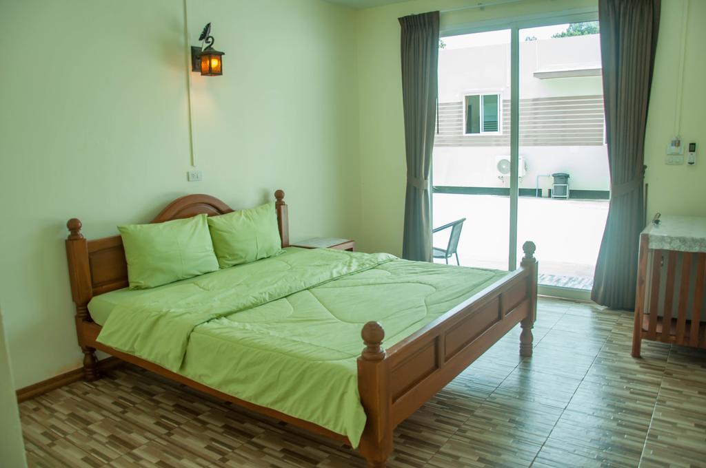 Pleai Ta Lea Resort Chao Lao Beach Exterior foto
